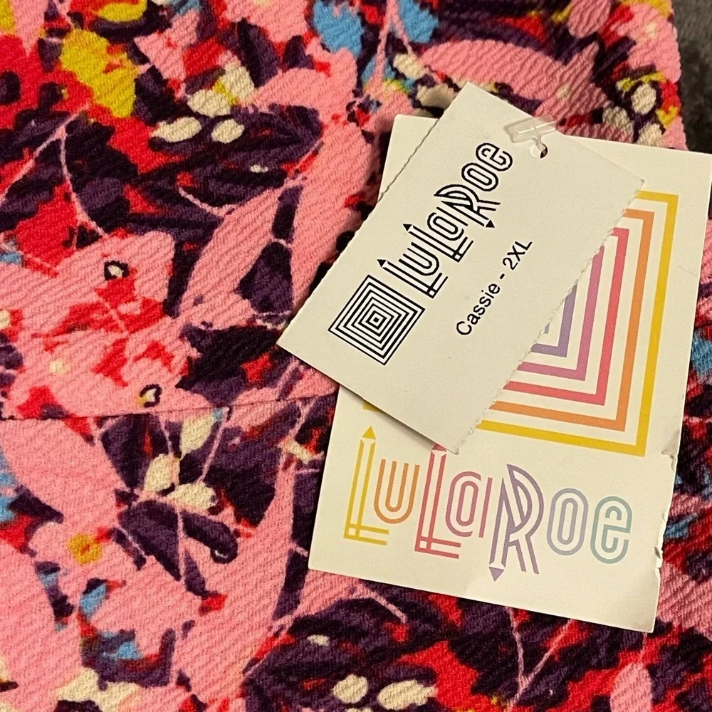LuLaRoe Cassie Skirt with Pink and Purple Floral Design